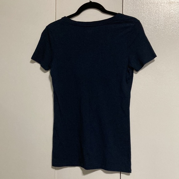 VEGAN Redefine Your Mind Activewear Blue V neck T shirt with VEGAN Graphic Small - Picture 12 of 14